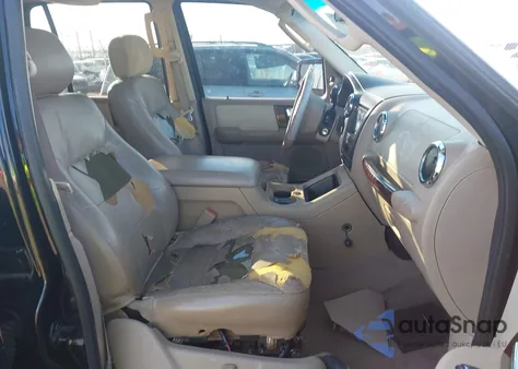 2006 Ford Expedition Limited из США, поврежденный, VIN 1FMFU20576LA38589